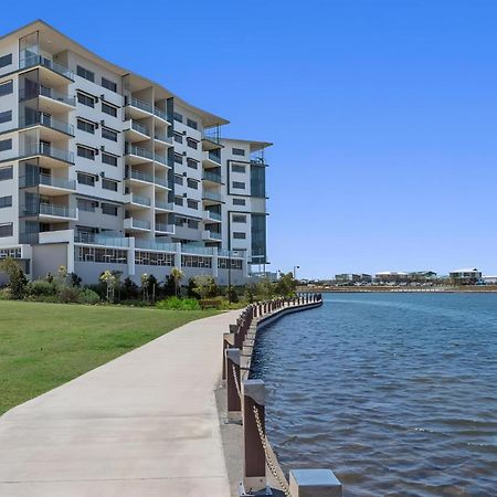 Salt At Oceanside Hotel Kawana Waters Exterior photo